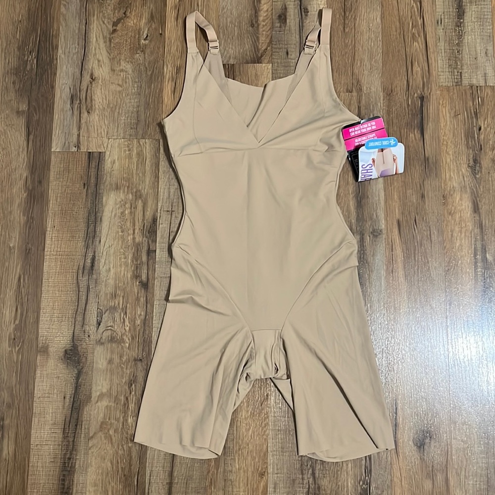 MaidenForm Body Shaper